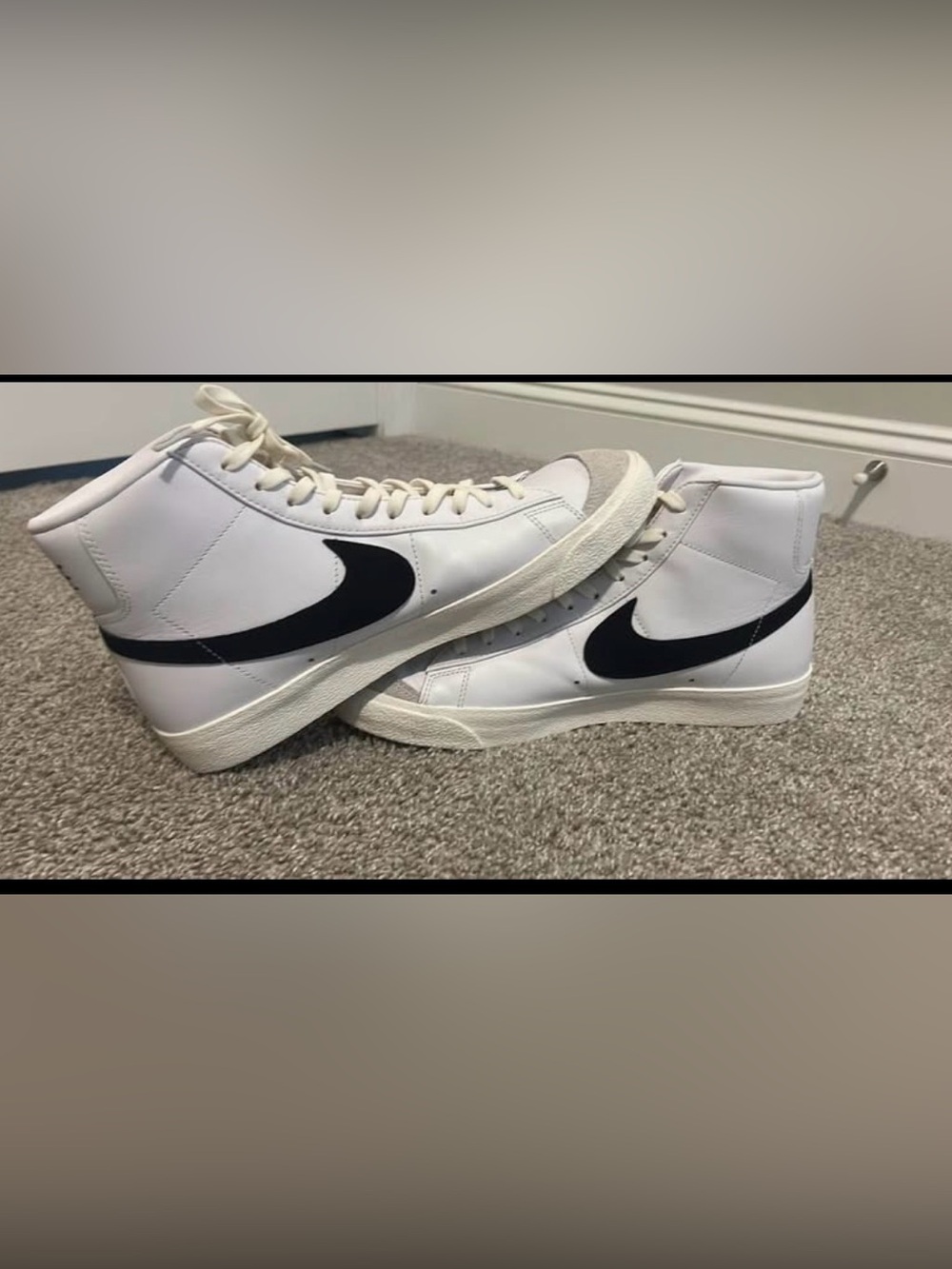 Nike Men's White Leather Sneakers with Black Swoosh